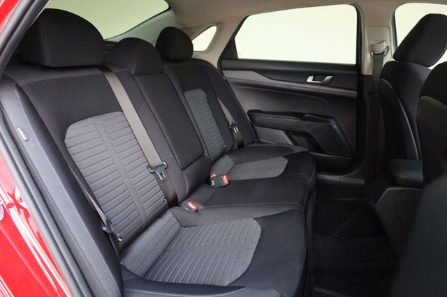 2025 Kia K5 LXS - 23079126 - 23