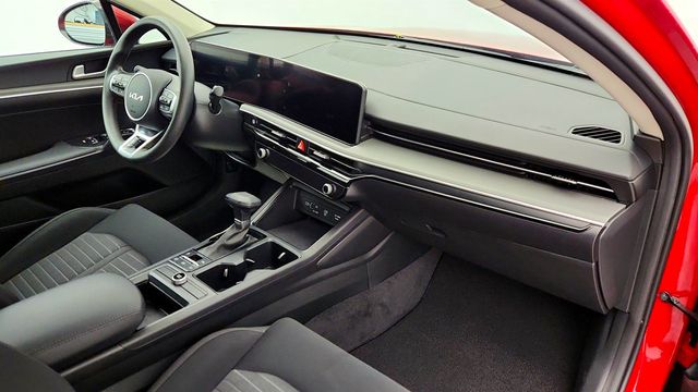 2025 Kia K5 LXS Automatic - 22962900 - 22