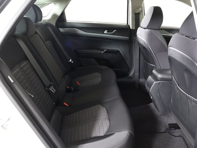 2025 Kia K5 LXS Automatic FWD - 22998661 - 26