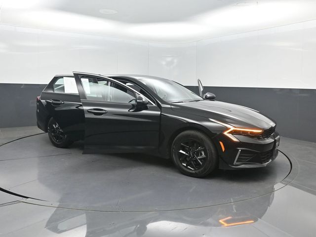 2025 Kia K5 LXS Automatic FWD - 23032215 - 38