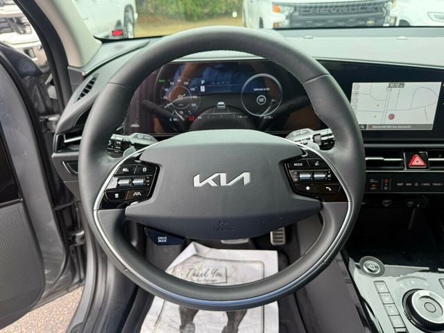 2025 Kia Niro Wave EV's photo