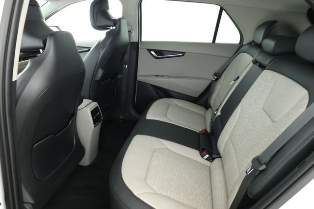 2025 Kia Niro EV Wave with Preserve Package - 22929959 - 19