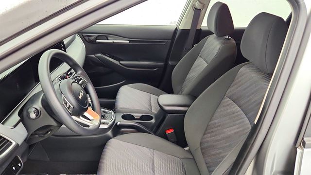 2025 Kia Seltos LX IVT AWD - 23032613 - 18