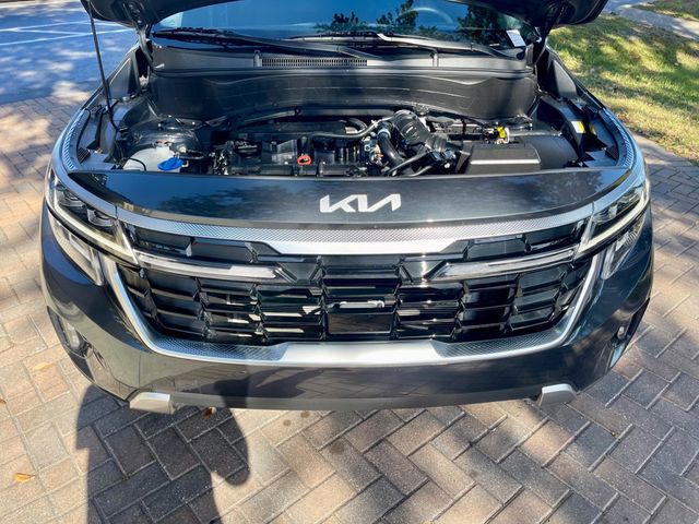 2025 Kia Seltos SX DCT AWD - 22947920 - 17