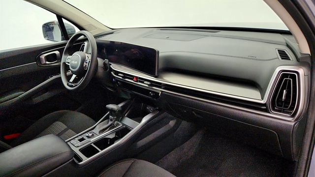 2025 Kia Sorento LX - 23032571 - 22