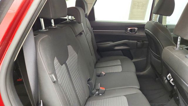 2025 Kia Sorento LX - 23032586 - 19