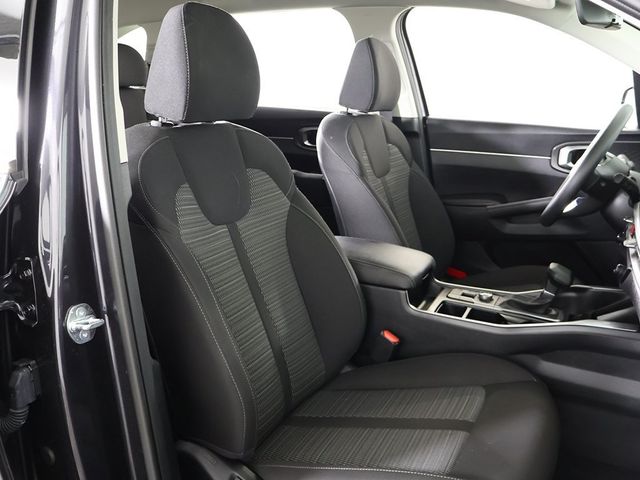 2025 Kia Sorento LX FWD - 22949597 - 28