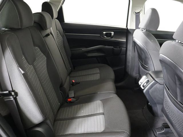 2025 Kia Sorento LX FWD - 22949597 - 30