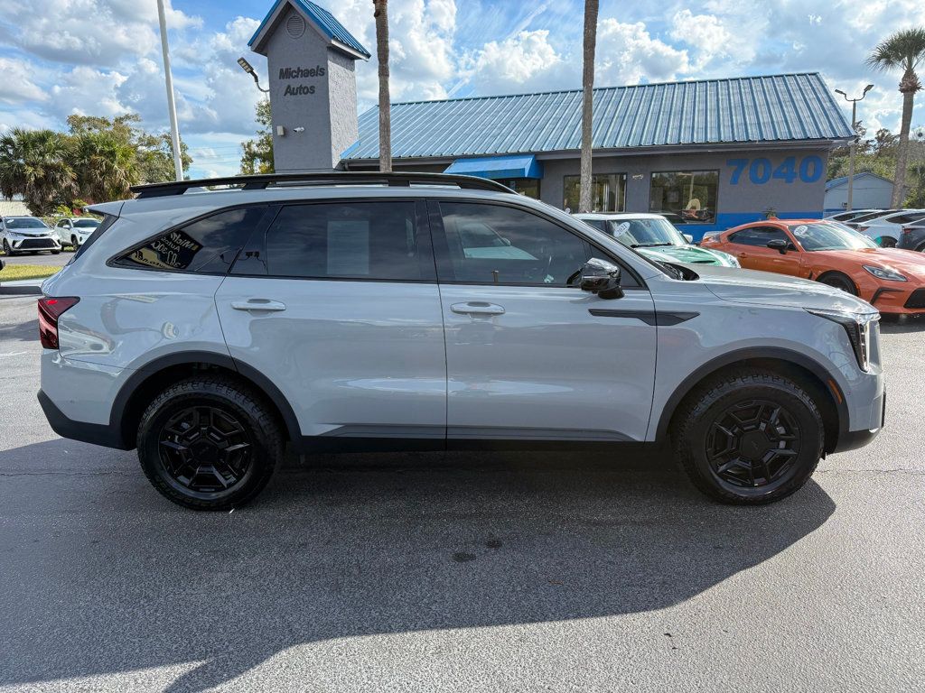 2025 Kia Sorento X-Pro SX Prestige photo 3