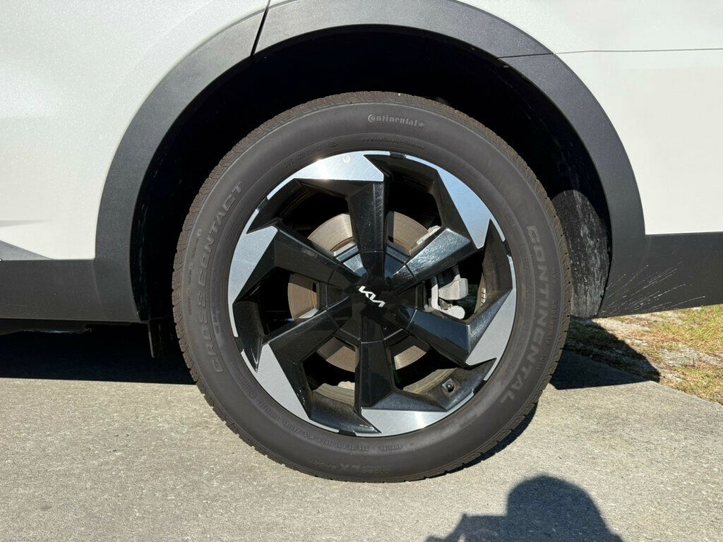 2025 Kia Sorento Hybrid EX photo 8