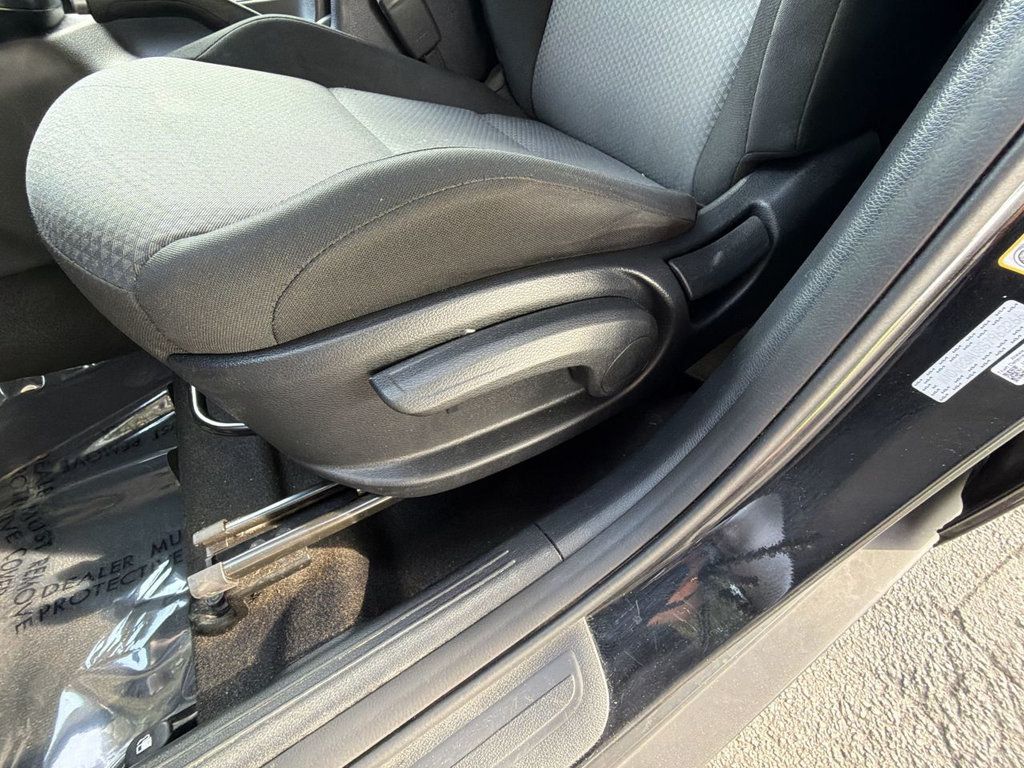 Kia Soul LX photo 13