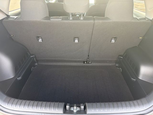 2025 Kia Soul LX - 22988068 - 9