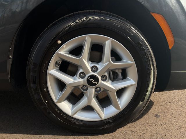 2025 Kia Soul LX - 22988068 - 11