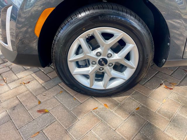 2025 KIA SOUL LX - 22992244 - 9