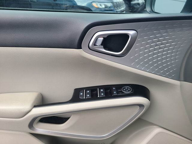 2025 Kia Soul LX FWD - 23025994 - 14