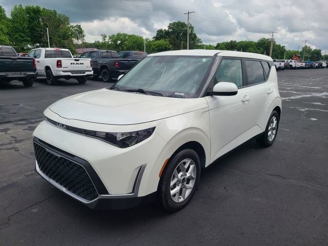 2025 Kia Soul LX FWD - 23025994 - 3