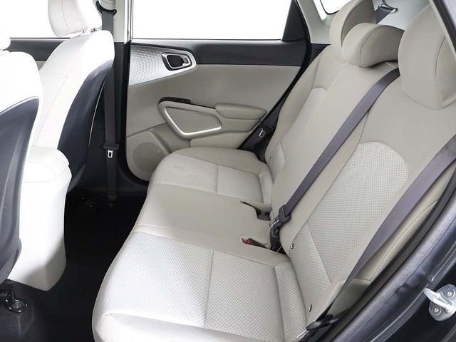 2025 Kia Soul LX FWD - 22988745 - 30