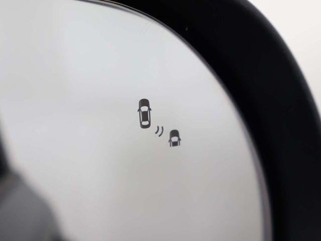 2025 Kia Soul LX FWD - 22988745 - 33