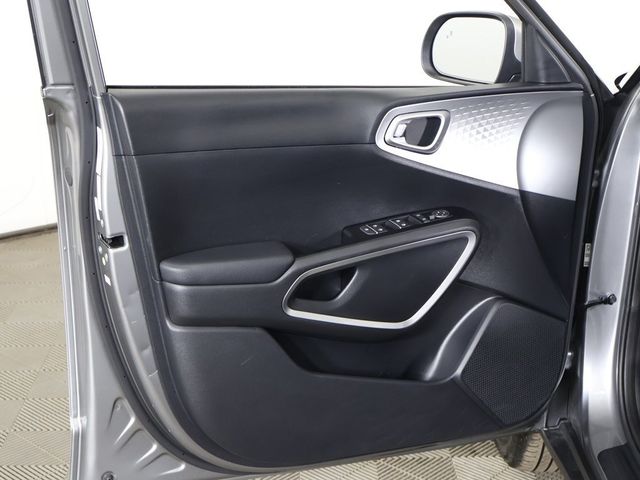 2025 Kia Soul LX FWD - 22995573 - 19