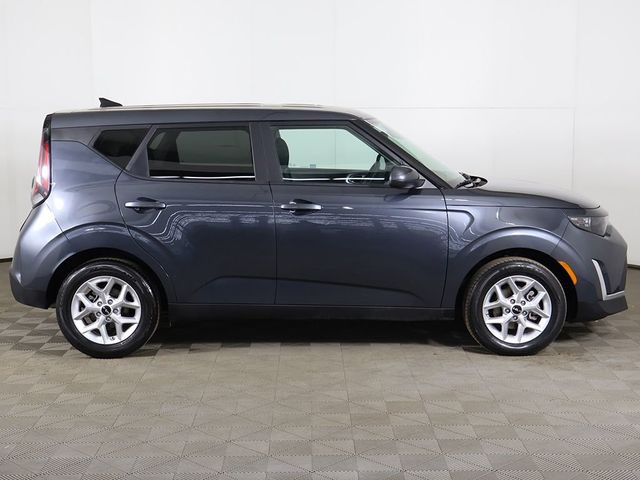 2025 Kia Soul LX FWD - 23003431 - 16