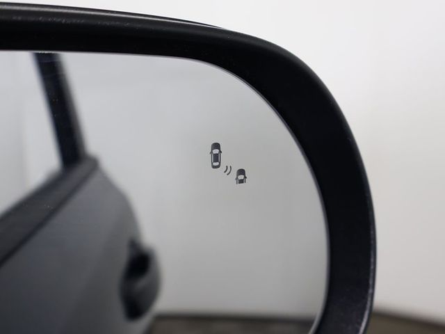 2025 Kia Soul LX FWD - 23003431 - 33