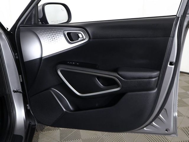 2025 Kia Soul LX FWD - 23036313 - 21