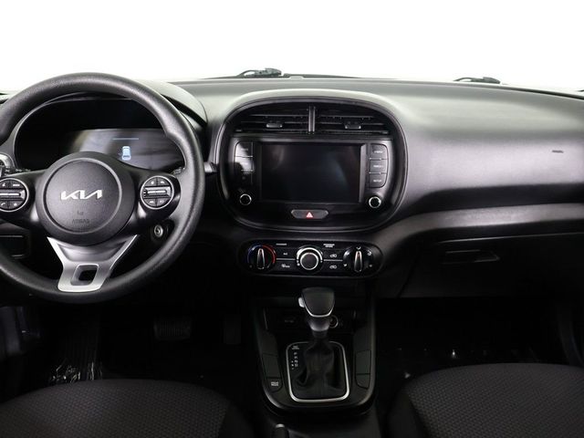 2025 Kia Soul LX FWD - 23036313 - 32
