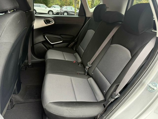 2025 Kia Soul LX FWD - 22936589 - 6