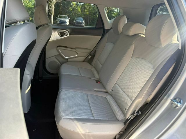 2025 Kia Soul LX FWD - 23044914 - 6