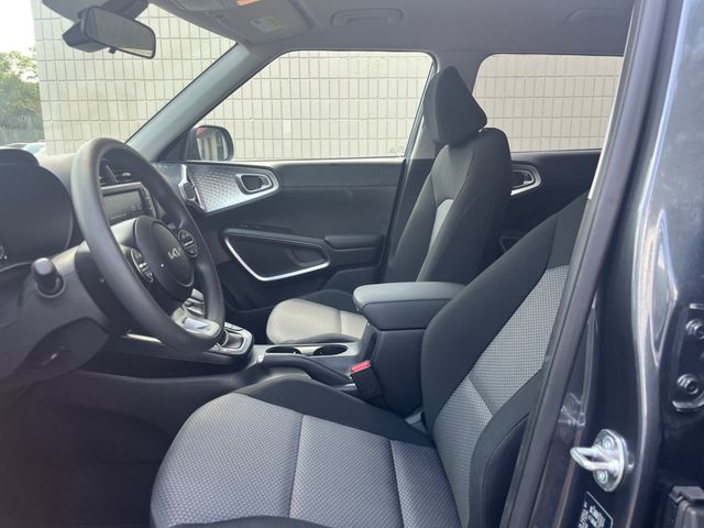 2025 KIA SOUL LX WITH TECHNOLOGY PACKAGE - 23056278 - 12
