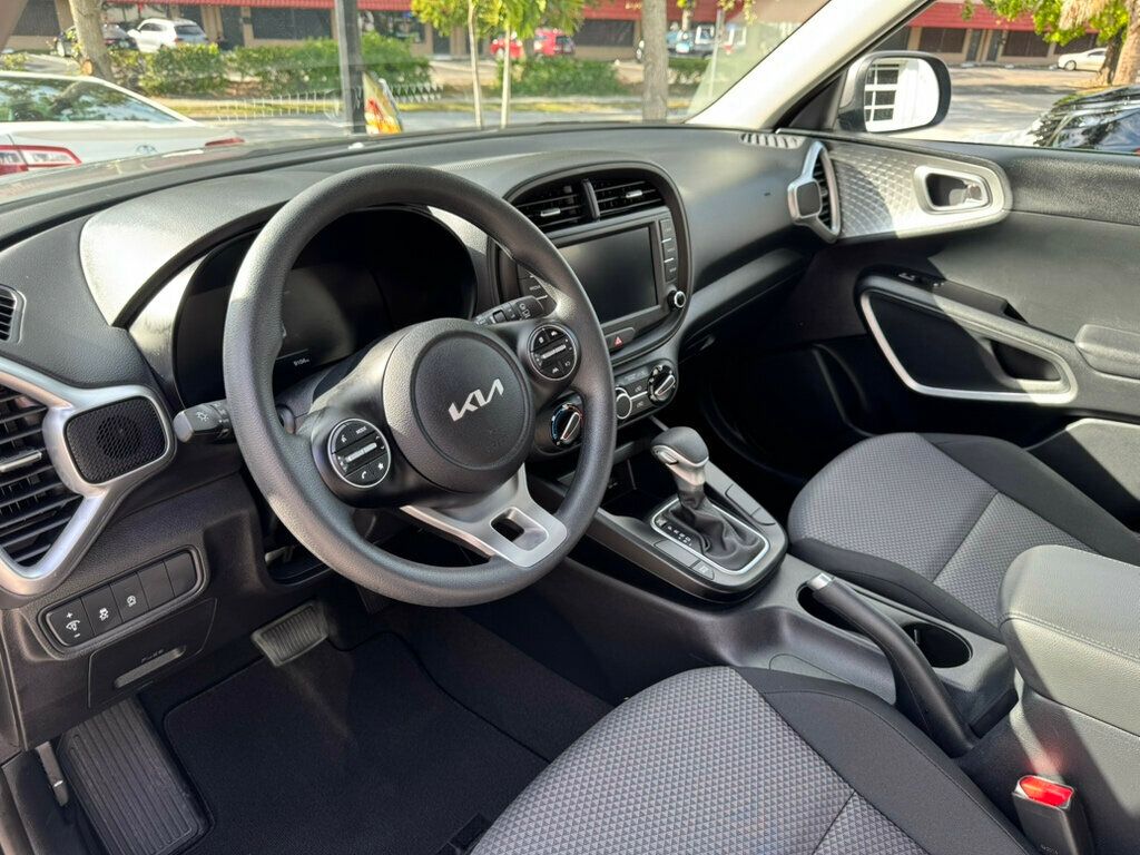 2025 Kia Soul S FWD - 22958982 - 7