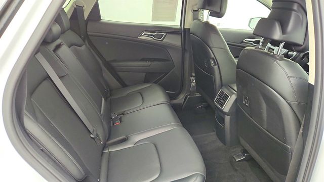 2025 Kia Sportage EX - 23007531 - 21