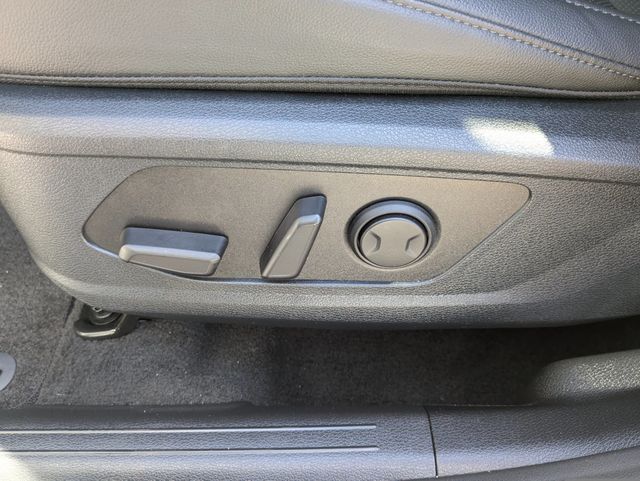 2025 Kia Sportage EX FWD - 22917362 - 19