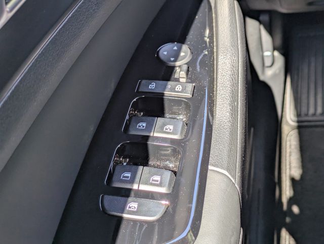 2025 Kia Sportage EX FWD - 22917362 - 25