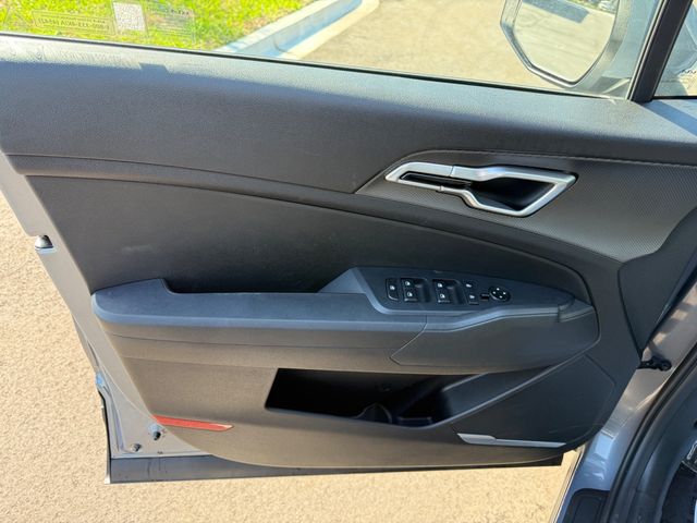 2025 Kia Sportage LX - 23001102 - 2