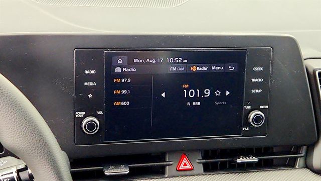 2025 Kia Sportage LX FWD - 23067890 - 16