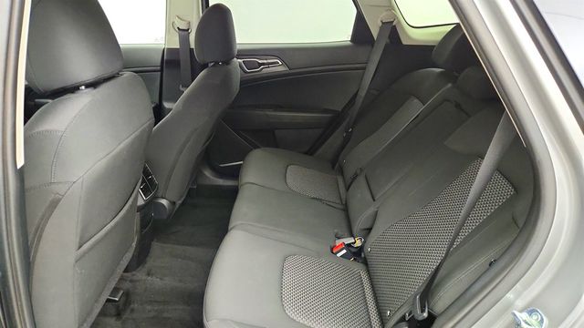 2025 Kia Sportage LX FWD - 23067890 - 18