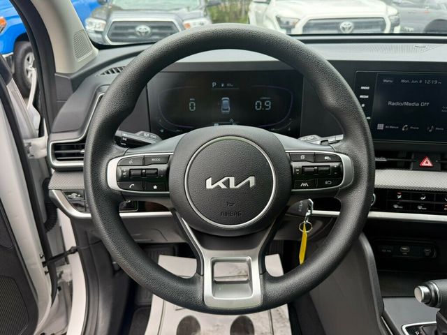 2025 Kia Sportage 2.5 LX AT's photo