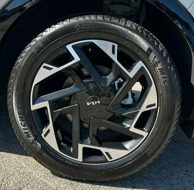 2025 Kia Sportage SX-Prestige AWD - 23089646 - 30
