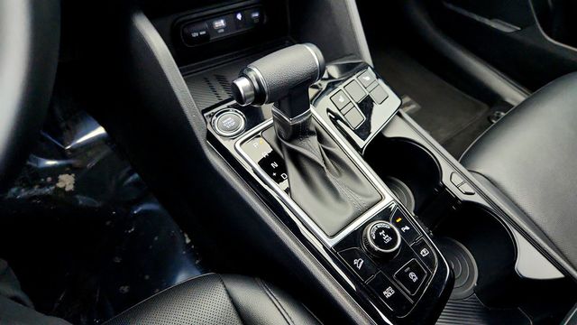 2025 Kia Sportage X-Line AWD with Premium Package - 22960732 - 16