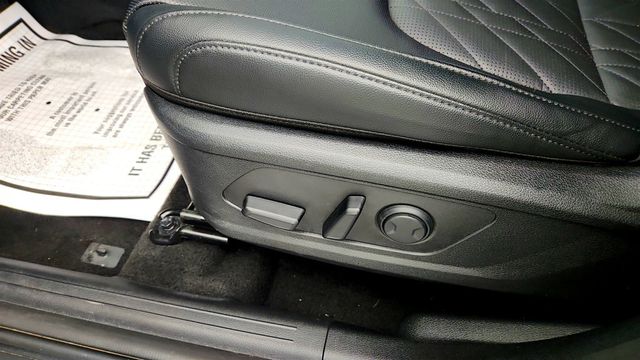 2025 Kia Sportage X-Line AWD w/ Premium Package & Panoramic Sunroof - 23042528 - 11