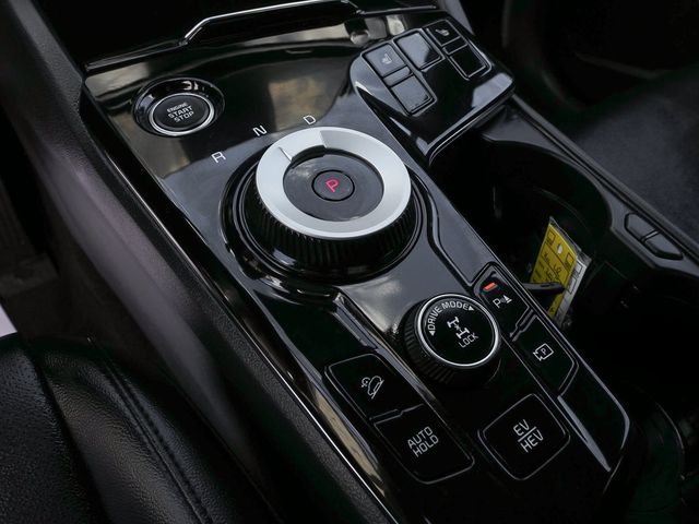 2025 Kia Sportage Plug-In Hybrid X-Line - 23077860 - 28
