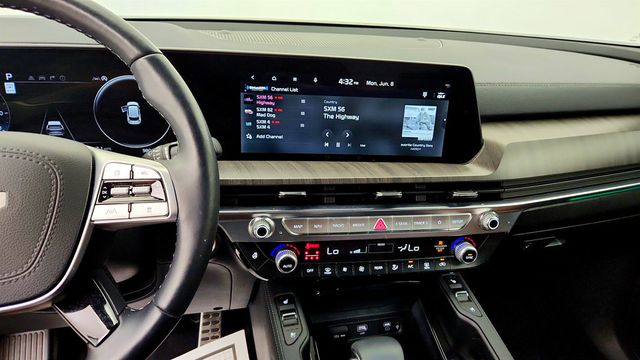 2025 Kia Telluride SX AWD w/ Captain's Chairs Pkg & Mahogany Interior - 23037913 - 17