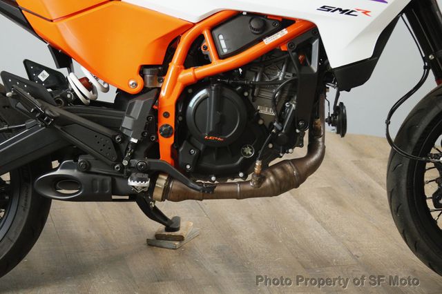 2025 KTM 390 SMC R One Owner, 227 Mi - 22977521 - 14