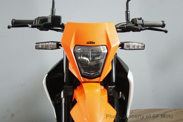 2025 KTM 390 SMC R One Owner, 227 Mi - 22977521 - 22