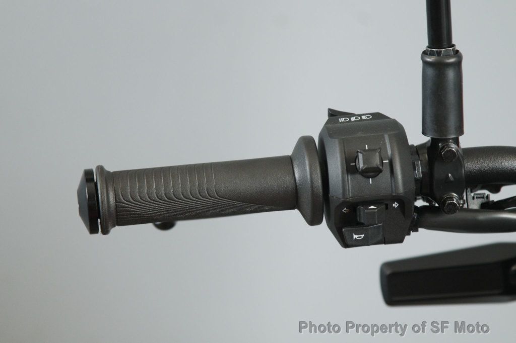 2025 KTM 390 SMC R One Owner, 227 Mi - 22977521 - 28