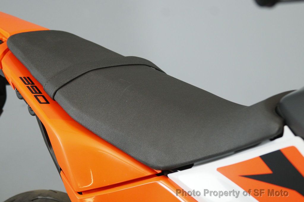 2025 KTM 390 SMC R One Owner, 227 Mi - 22977521 - 30