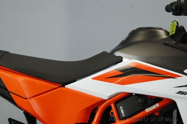 2025 KTM 390 SMC R One Owner, 227 Mi - 22977521 - 8