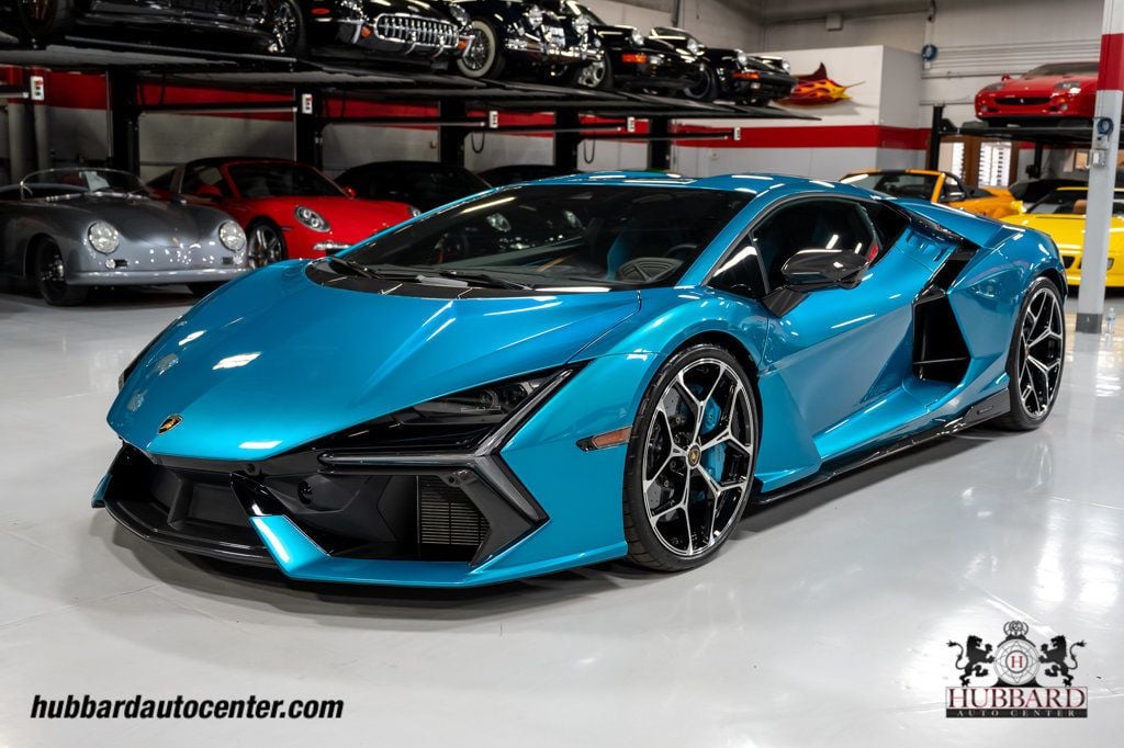2025 Lamborghini Revuelto Coupe - 23027065 - 11