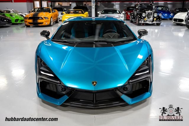 2025 Lamborghini Revuelto Coupe - 23027065 - 2